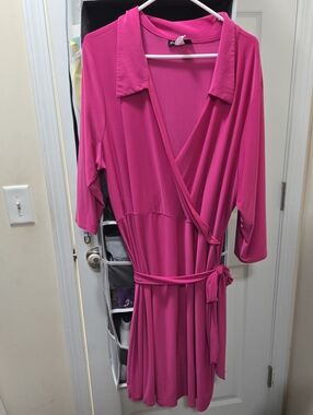 Star Vixen Hot Pink Wrap Dress Robe